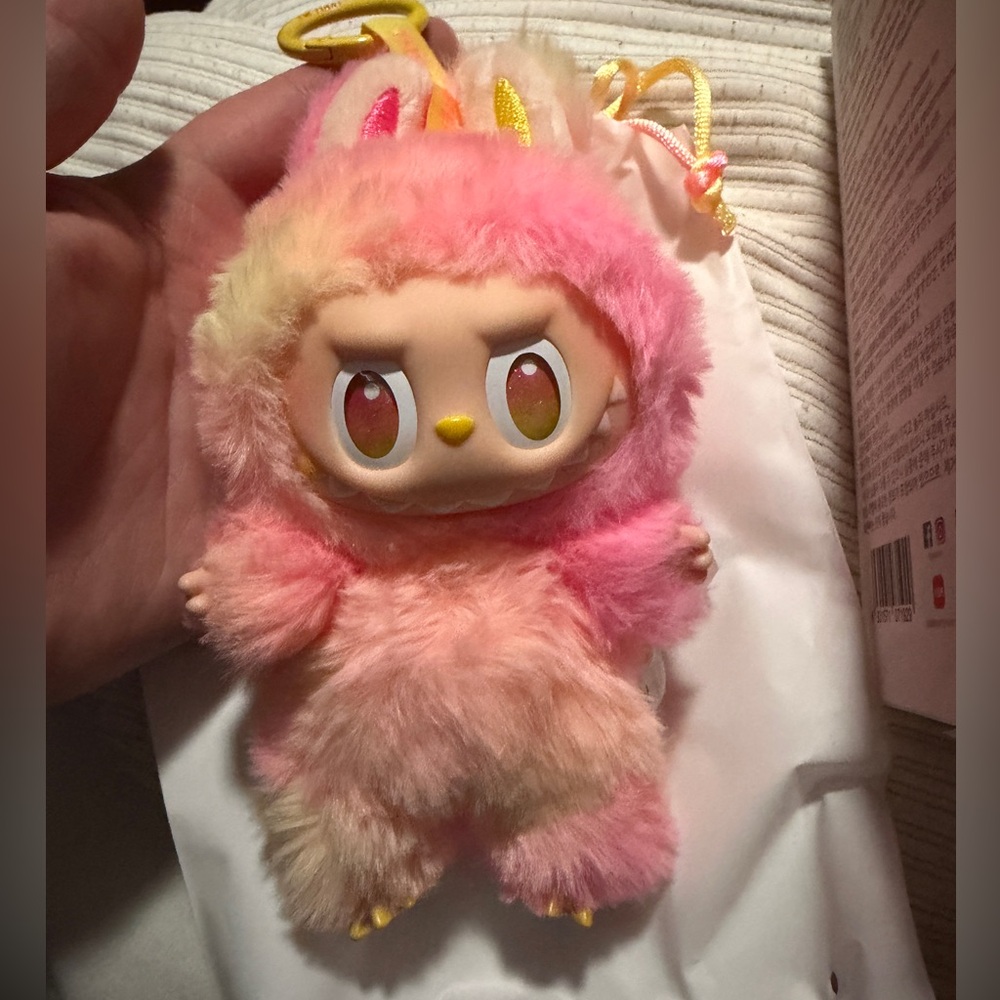 POP MART Labubu LOYALTY Big Into Energy - Plush Vinyl Keychain New in Box